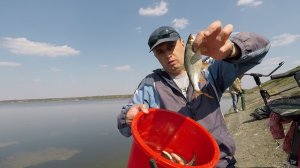 Ловля уклейки весной на дамбе водохранилища. Рыбалка 2019. 004.jpg