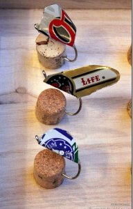 1_Fishing-Lures-diy-homemade-how-to-make-bottle-caps-768x1200.jpg