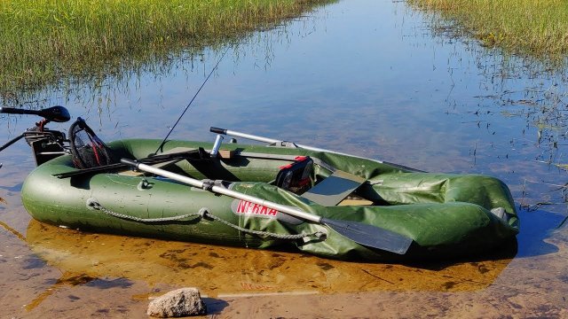 Утонул на озере, кораблекрушение