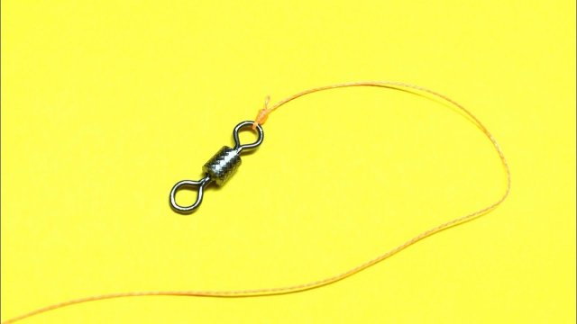 Как привязать вертлюжок к леске | Привязать вертлюжок | Fishing Knots